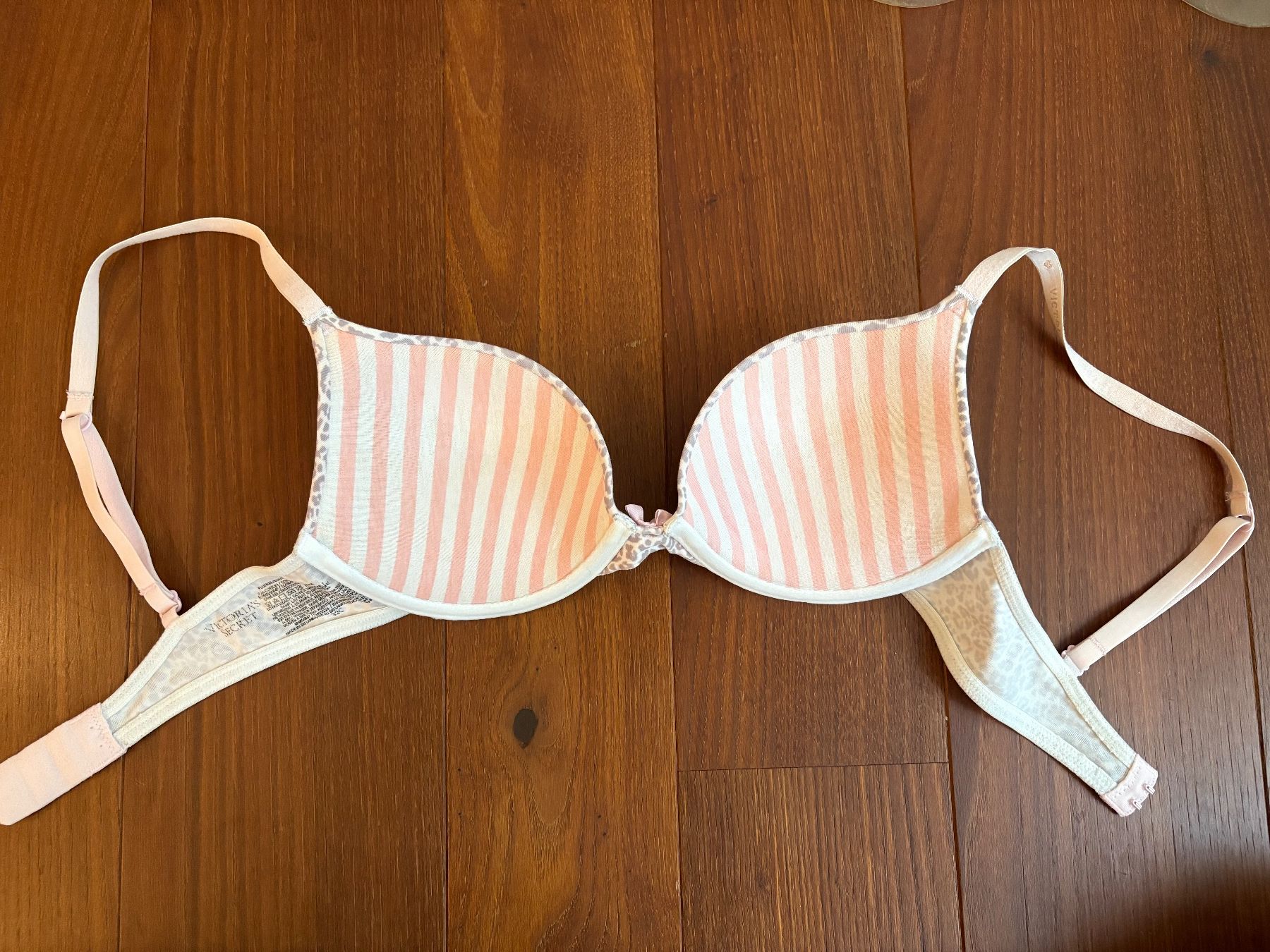 Victoria's Secret Altra biancheria intima: Victorias Secret TShirt-BH Set – Usato da Dietikon venduto da dragony89 9