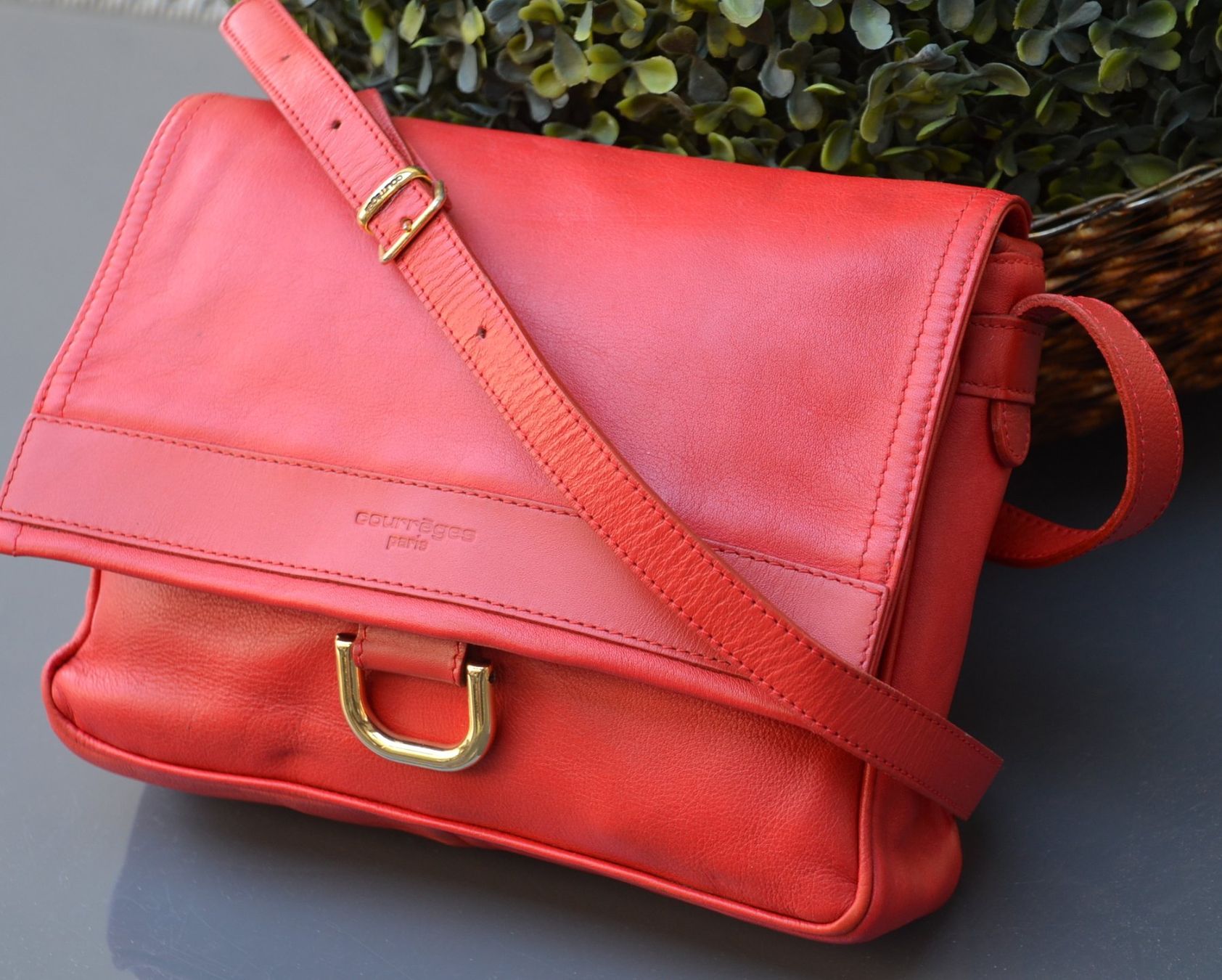 Borse: Courrèges Paris Tasche / sac – Usato da Collonges venduto da arashee 1