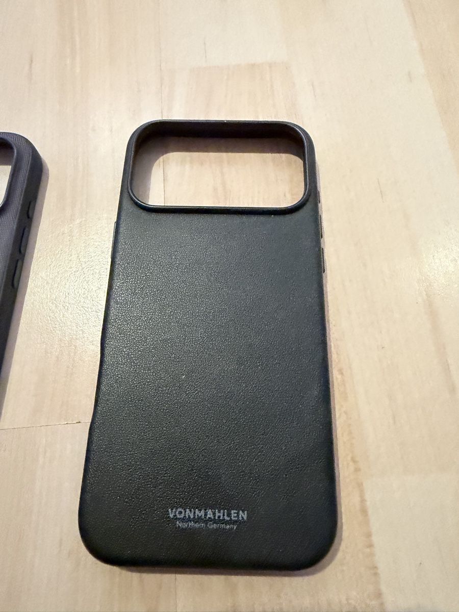 Apple Cover & Protezioni schermo: 3x iPhone 17Pro Max Handyhüllen. – Usato da Schlatt TG venduto da oli_8gbl 3