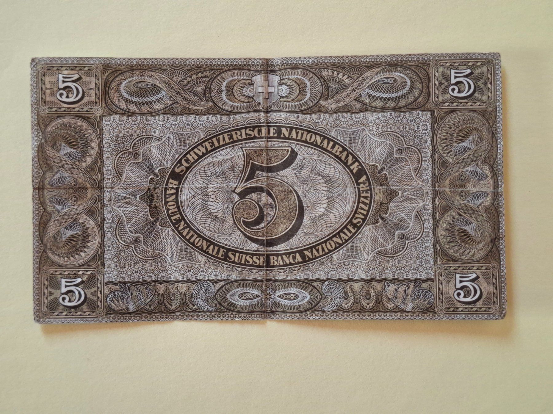 Banknoten: 5 Franken Banknote gebraucht (1951) – Gebraucht aus Beckenried von newmap 1