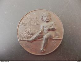 Medaille 1. WK Deutschland Gedenken der Säuglinge und Kinder