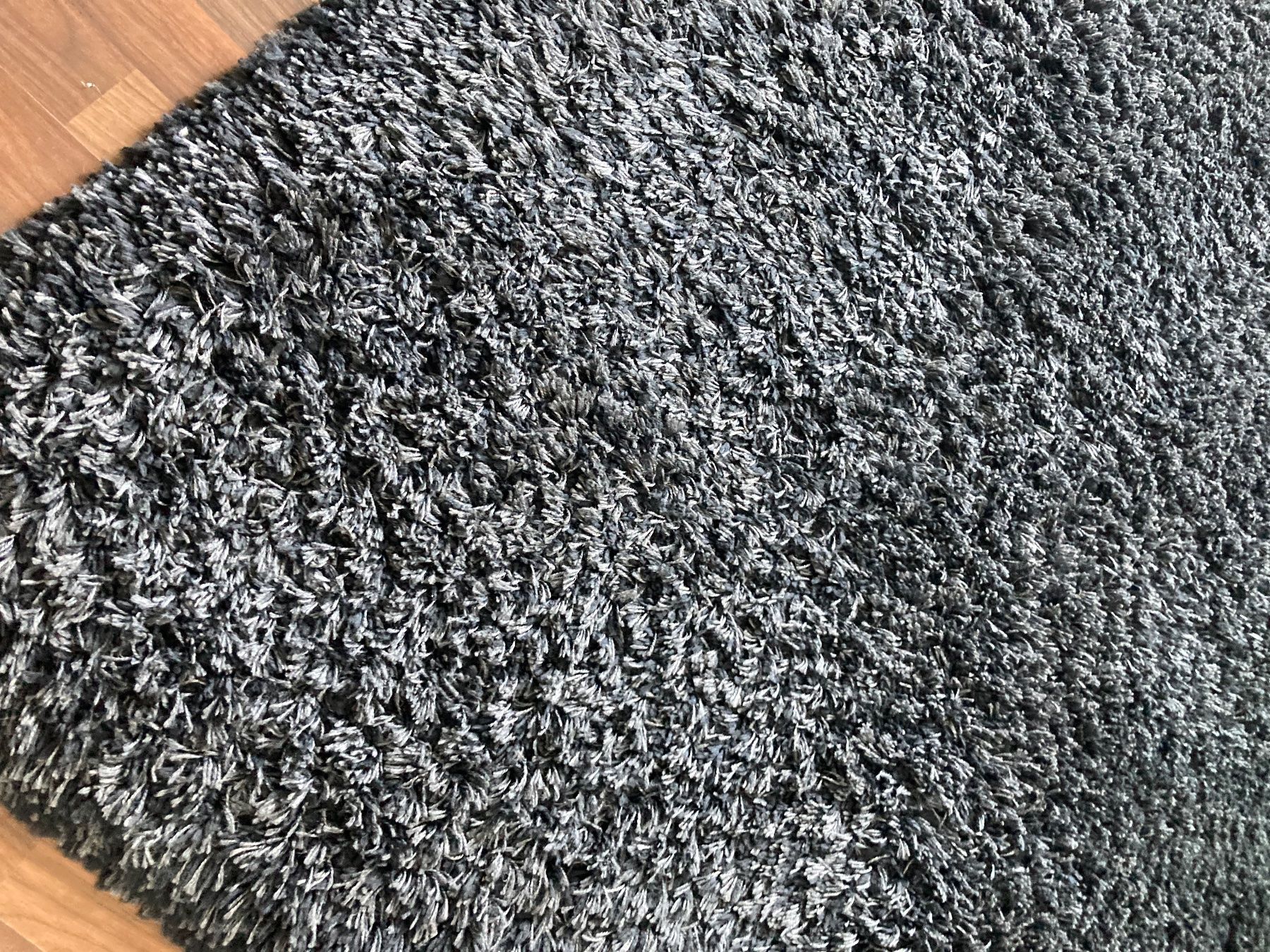 Tappeti: Grauer Teppich – Usato da Schlieren venduto da Flower5 6