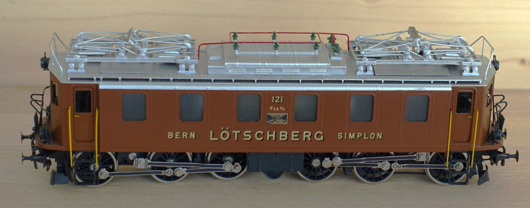 Fulgurex Modellini di ferrovie: BLS Ce 6/6 121. Fulgurex. DC analog. – Nuovo (secondo la descrizione) da Horw venduto da SwissSteamMemories