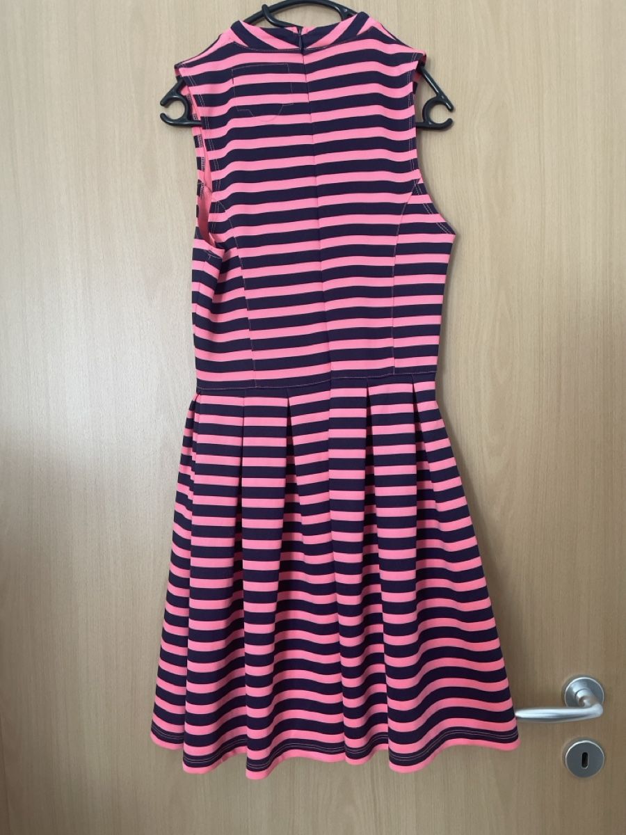 Superdry Vestiti: Superdry Kleid Grösse S pink/ schwarz – Nuovo (secondo la descrizione) da Illnau venduto da cla_jqf8 1