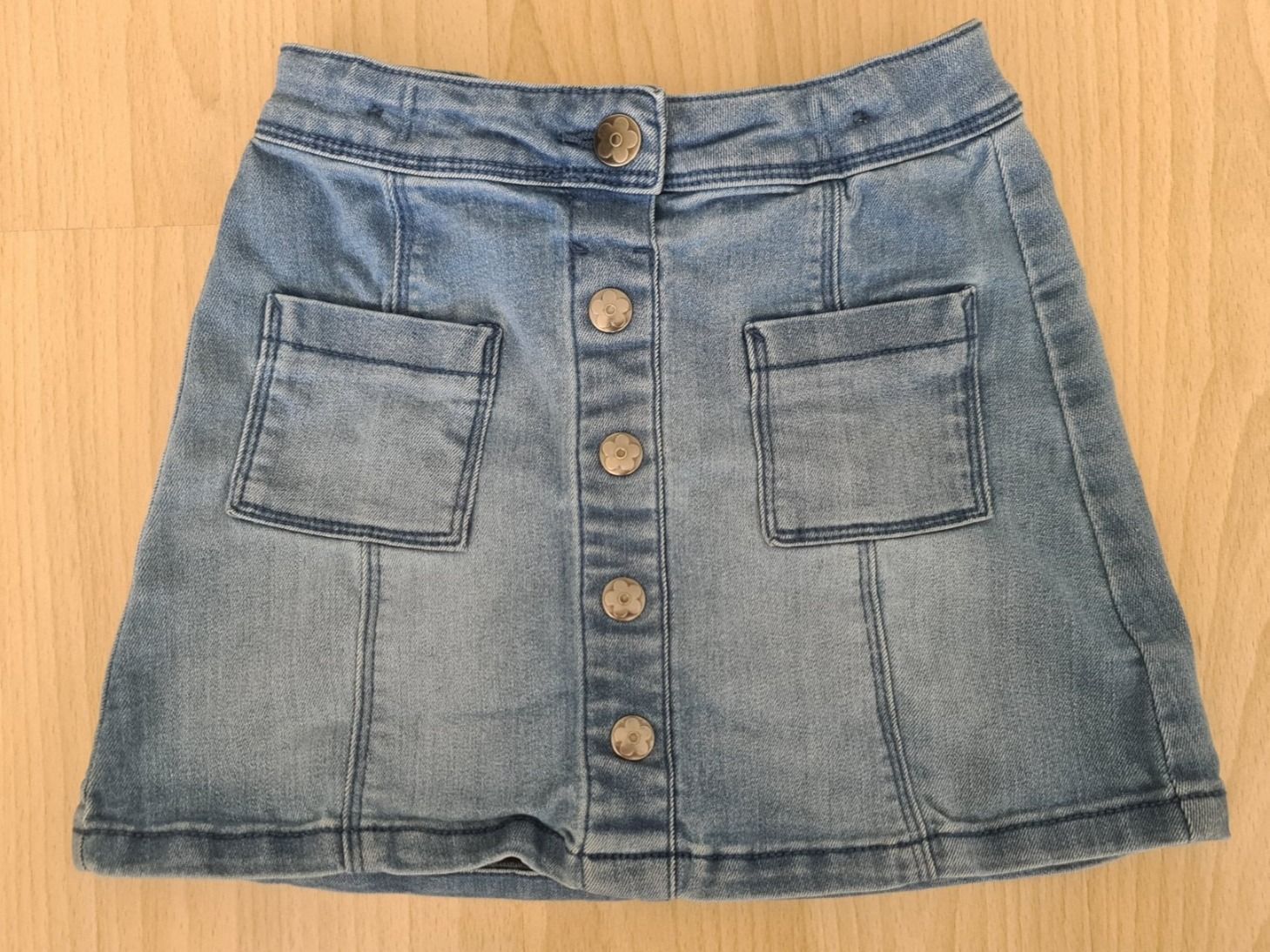 C&A Robes et jupes: Kinder- Jeansjupe – D'occasion à Fehraltorf par Sumin