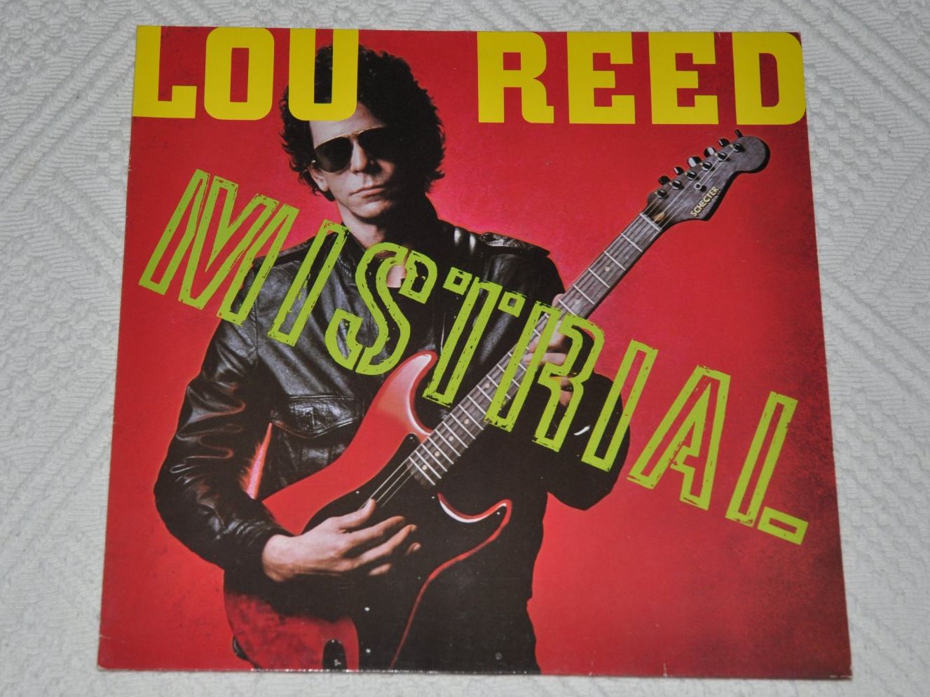 Vinyles: LP Lou Reed - Mistrial – D'occasion à Boll par Theodora15