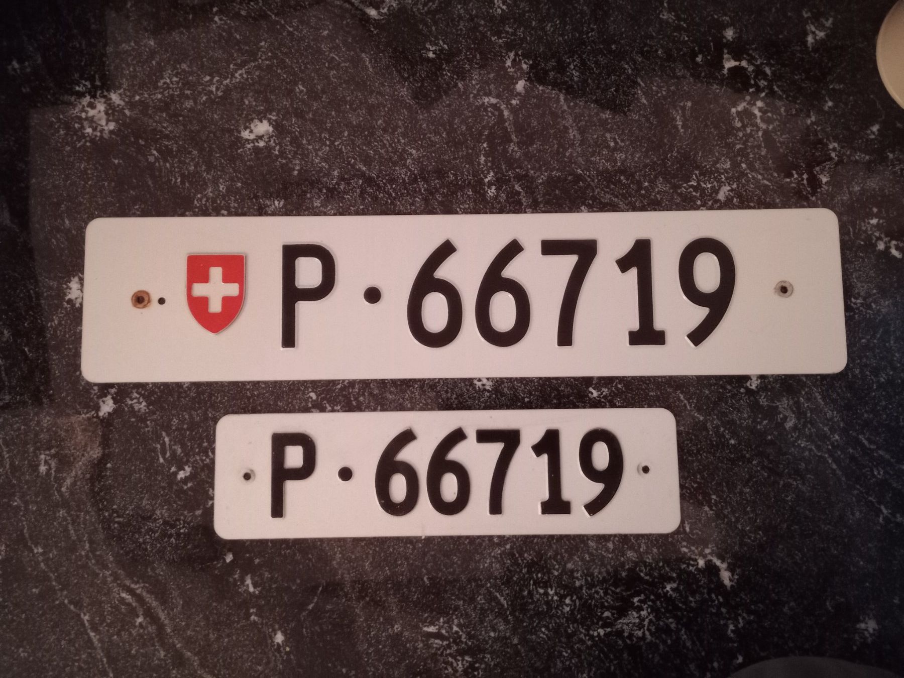 Insegne: 2x Nummernschild PTT Post ausrangiert 66719 – Usato da Küttigen venduto da Melisch1000