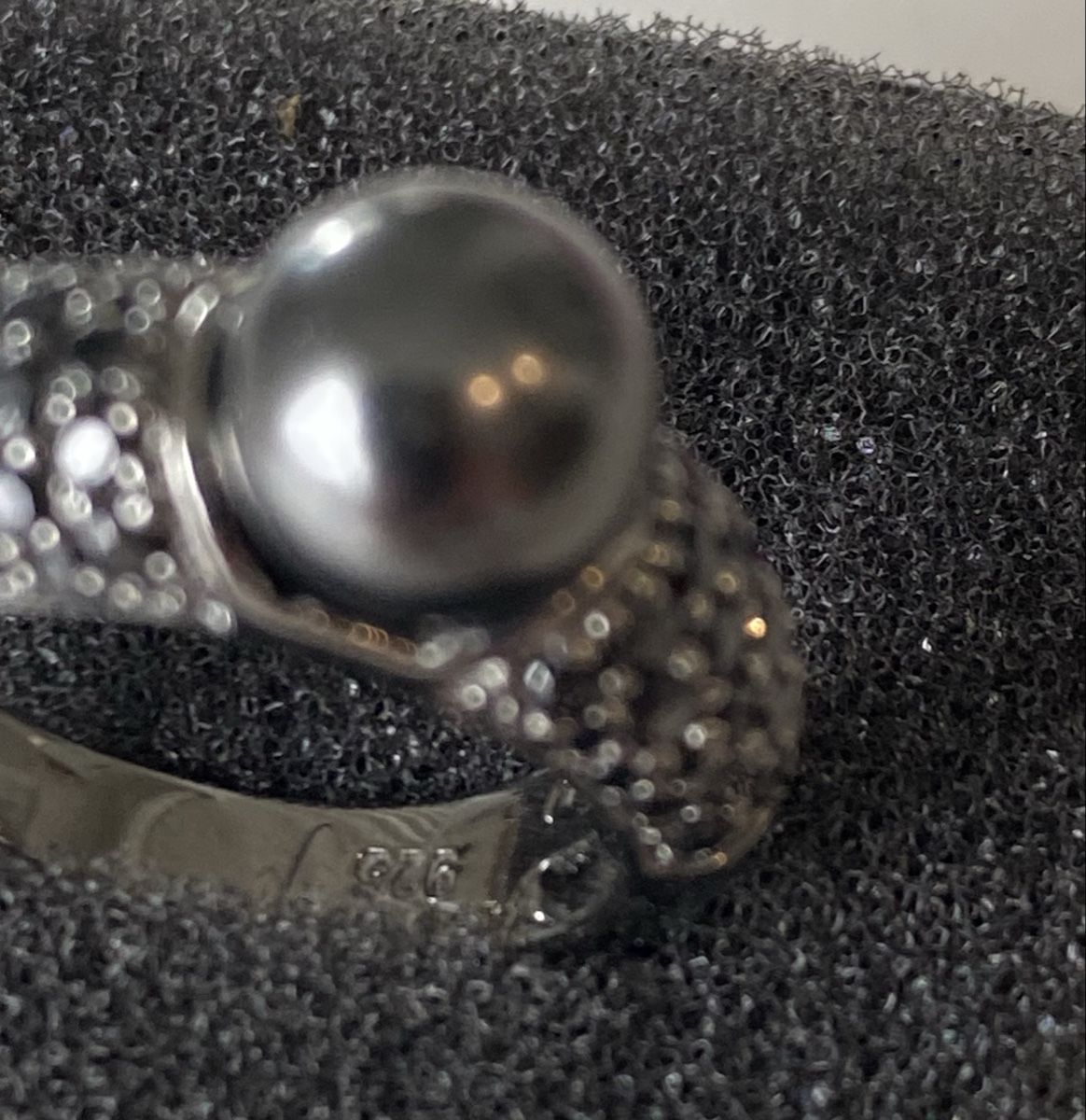 Anelli: Silber Ring  Grösse 53/54 mit schwarzen Steinen + Perle  – Nuovo (secondo la descrizione) da Engelburg venduto da Lallylala 7
