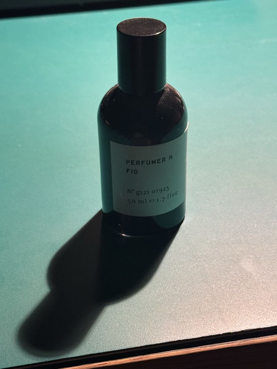 Profumi & Eau de Toilette: PERFUMER H Fig Eau de Parfum – Usato da Luzern venduto da Swifft