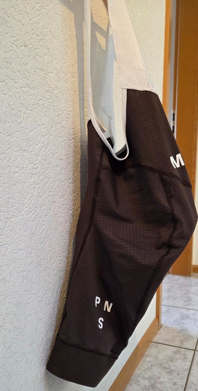 Pas Normal Studios Pantalons: PAS NORMAL STUDIOS MECHANISM BIB Men Gr. M Braun – Neuf (Voir description) à Holziken par sim_csb7 2