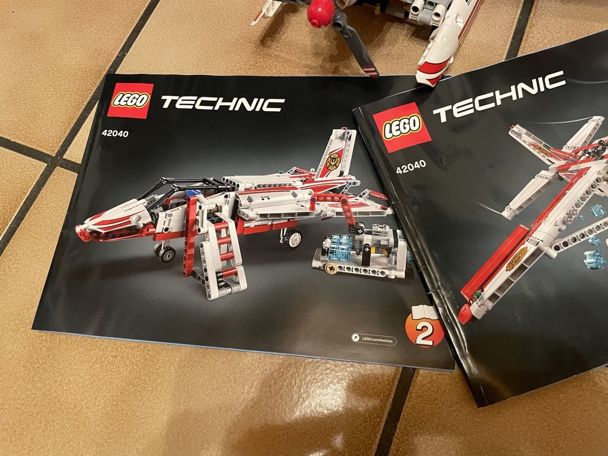 Lego Kit di costruzioni: Avion LEGO Technic 42040 – Usato da Oron-la-Ville venduto da W.XIX 2