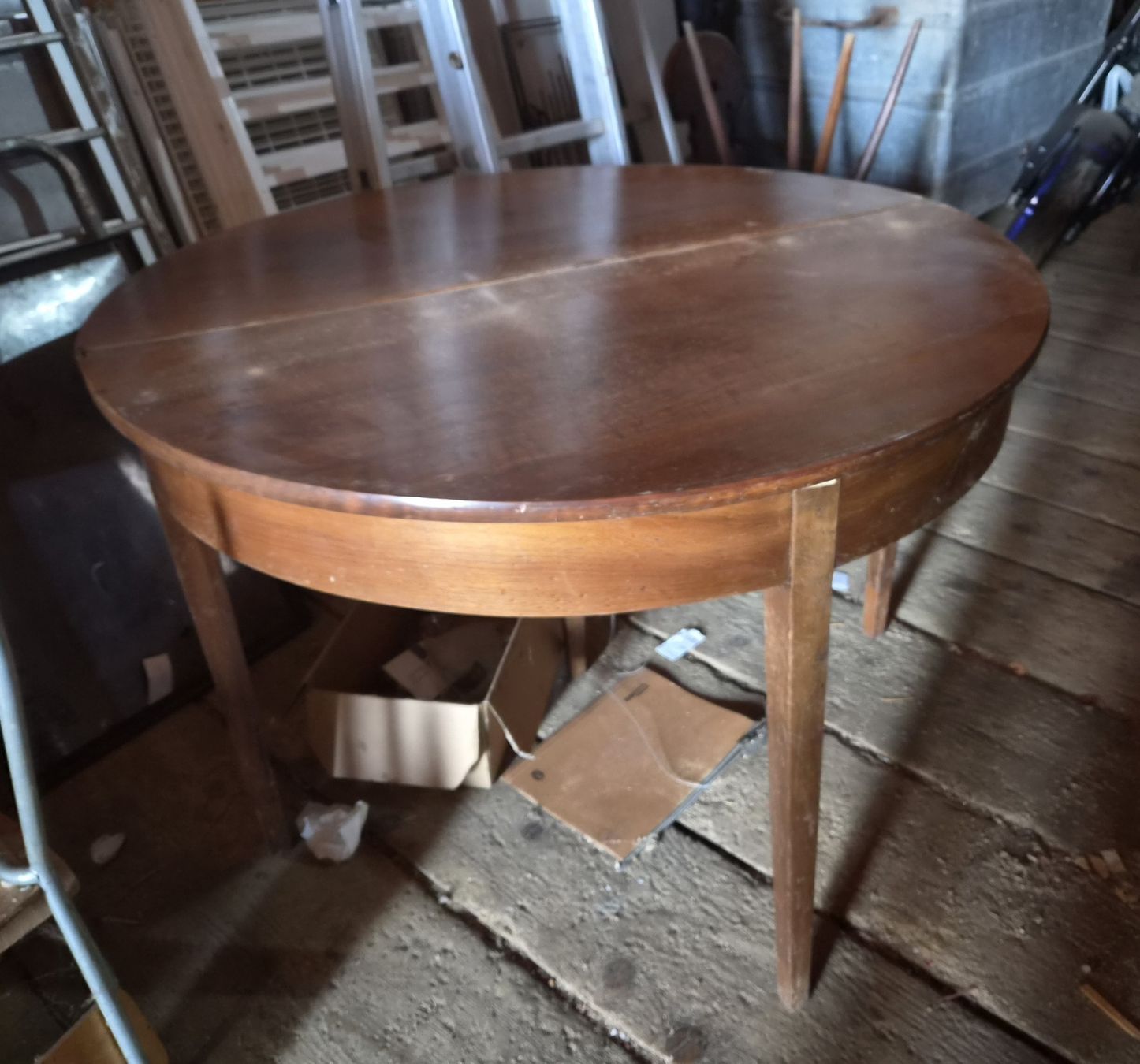 Tische: Table demi-lune – Gebraucht aus Farvagny-le-Grand von CollectibleWatches
