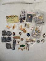 Ca. 80 Anstecknadeln/Pins/Fasnachtsplaketten div. Marken