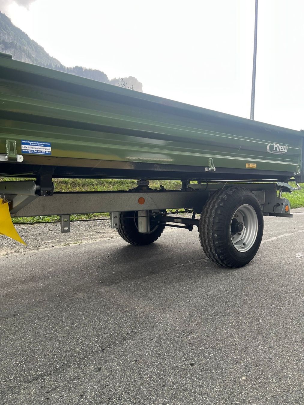 Autoribaltabili: Fliegl EDK 40 Dreiseitenkipper – Nuovo (secondo la descrizione) da Meiringen venduto da LMMLandmaschinenGmbH 5