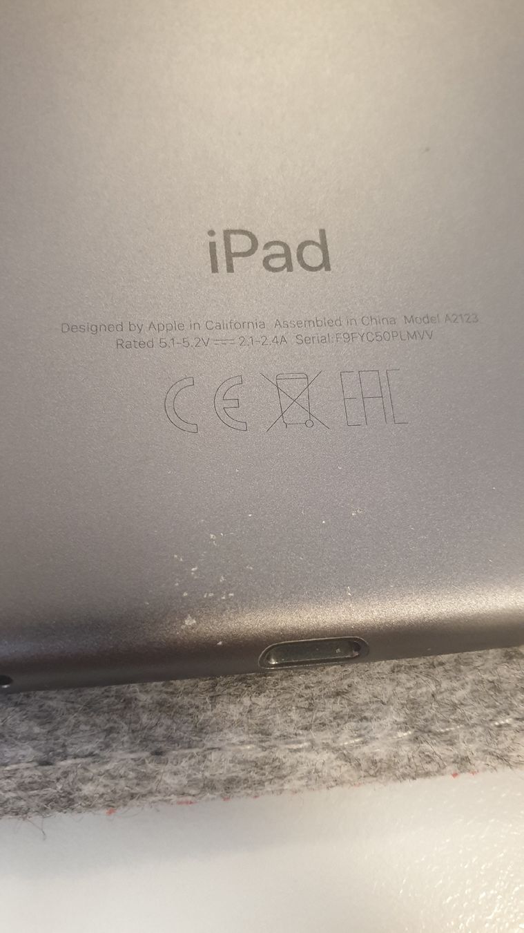 Apple Tablet PC: iPad Air 3 256gb Cellular – Difettoso da Flawil venduto da rcnkr 3