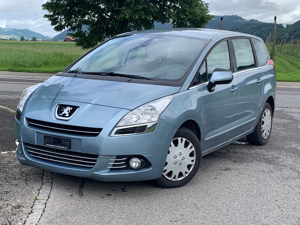 Peugeot 5008 1.6i Turbo