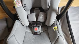 Joie i-Size Autositz mit Isofix-Basis - Top Zustand!