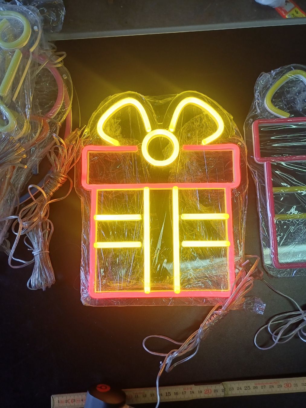 Tutte le decorazioni: LED Leuchtwerbung aufPlexiglas – Usato da Wangenried venduto da Recycler94 8