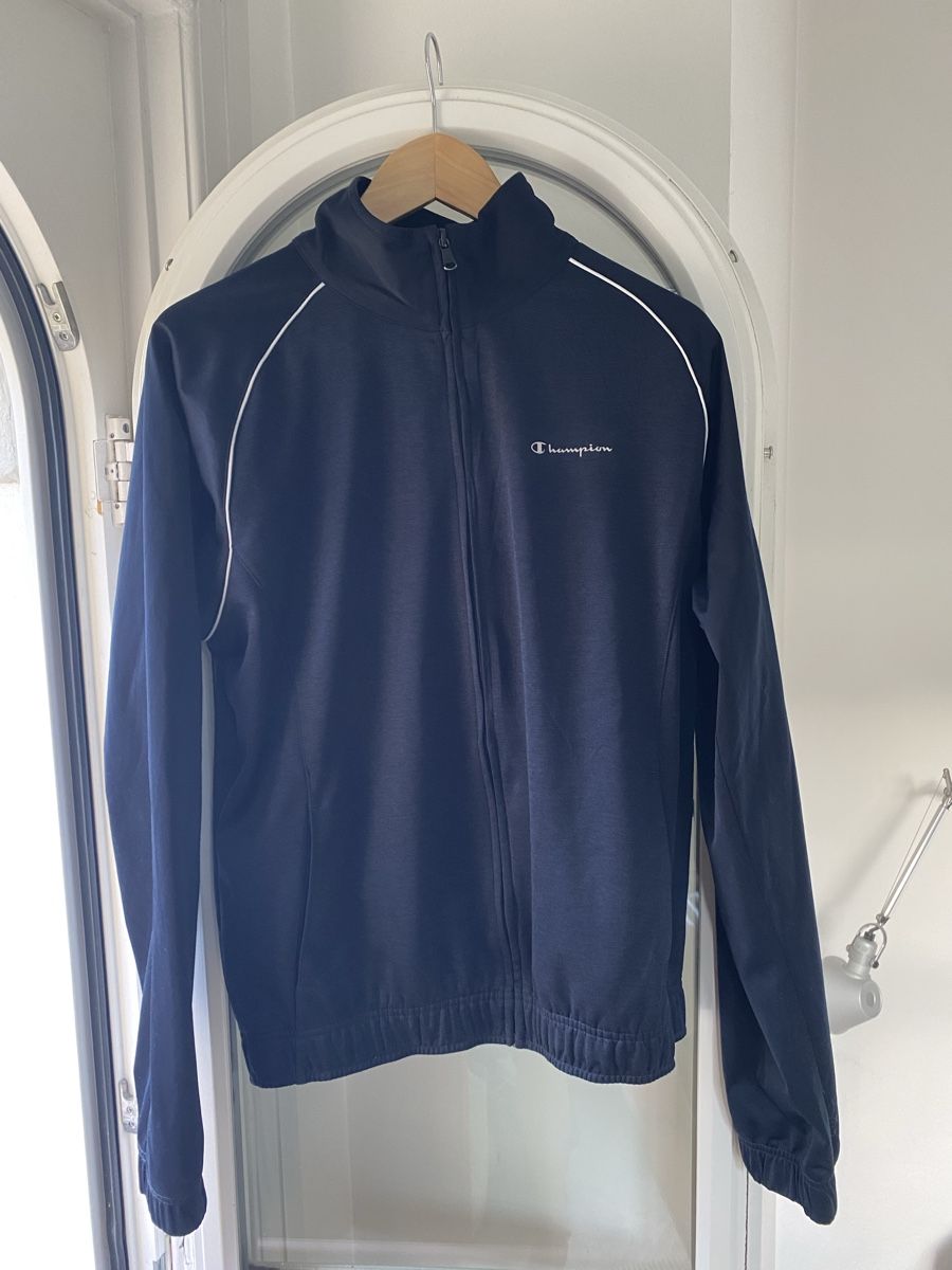 Champion Jacken: Champion Sweatjacke, Grösse L – Gebraucht aus Bern von gian1898