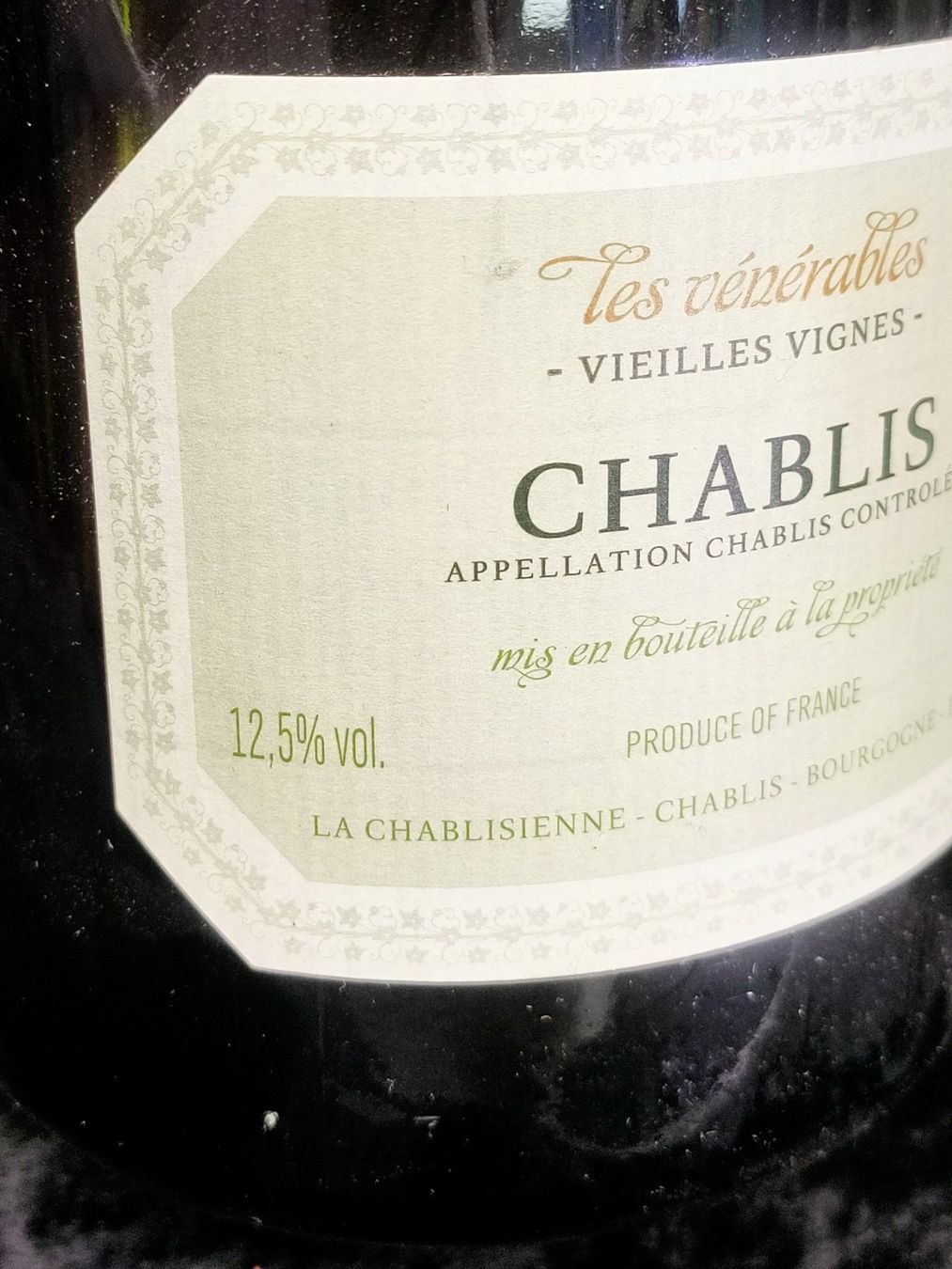 Wein: LA CHABLISIENNE 2007 – Neu (gemäss Beschreibung) aus Genève von Leboucheoreilles 2