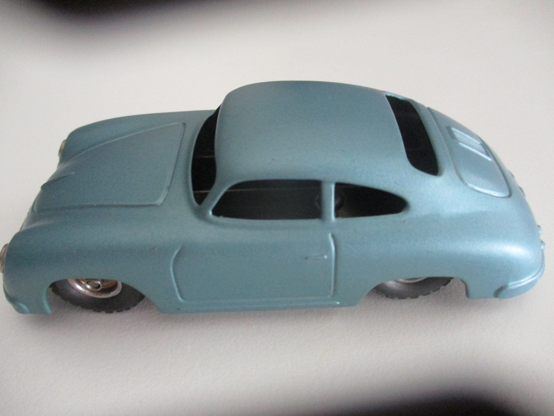 Porsche Modellautos: antikes Blechauto 1948 – Gebraucht aus Wil SG von macose47