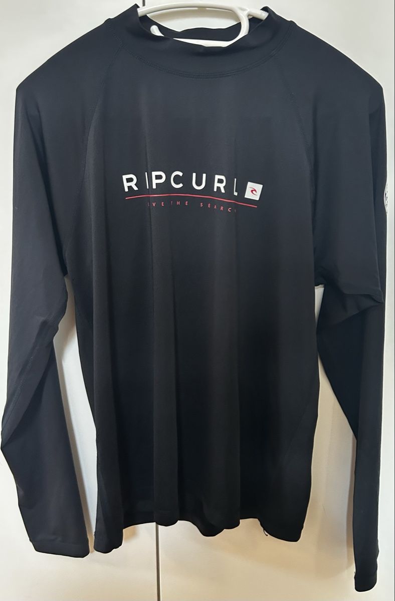 Rip Curl T-shirt: Rip Curl Rashguard Longsleeve (Gr. S/M) – Usato da Ebmatingen venduto da Christopher123