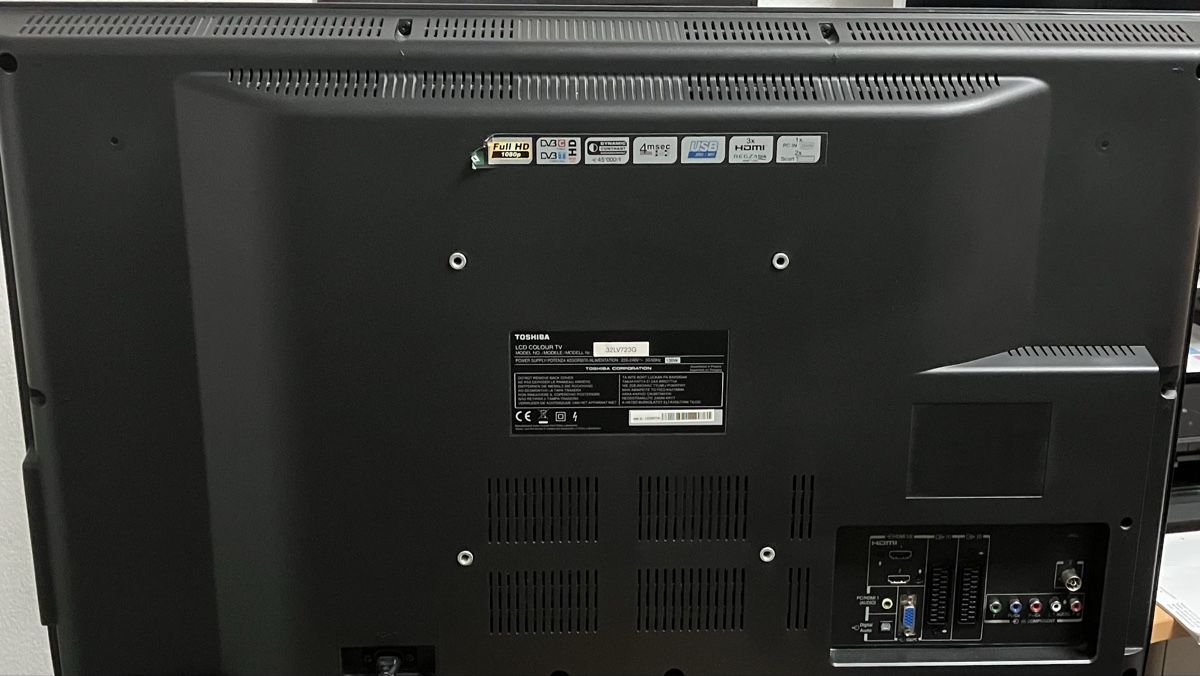 Televisori: TOSHIBA LCD TV – Usato da Schwanden GL venduto da Doctor303 2