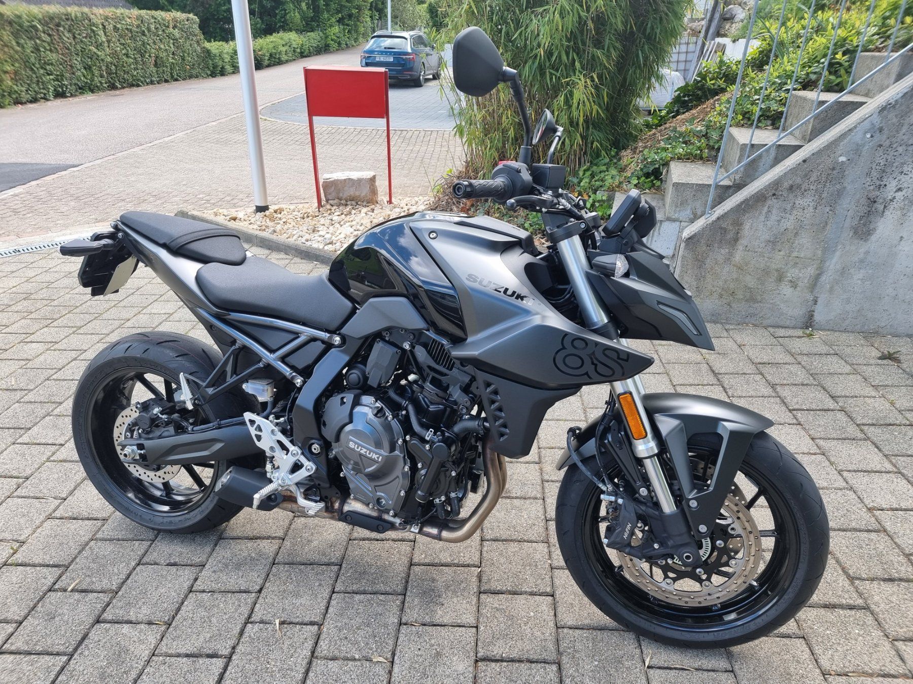 Suzuki Strada: Suzuki GSX-8S ABS – Usato da Lupsingen venduto da Ina12