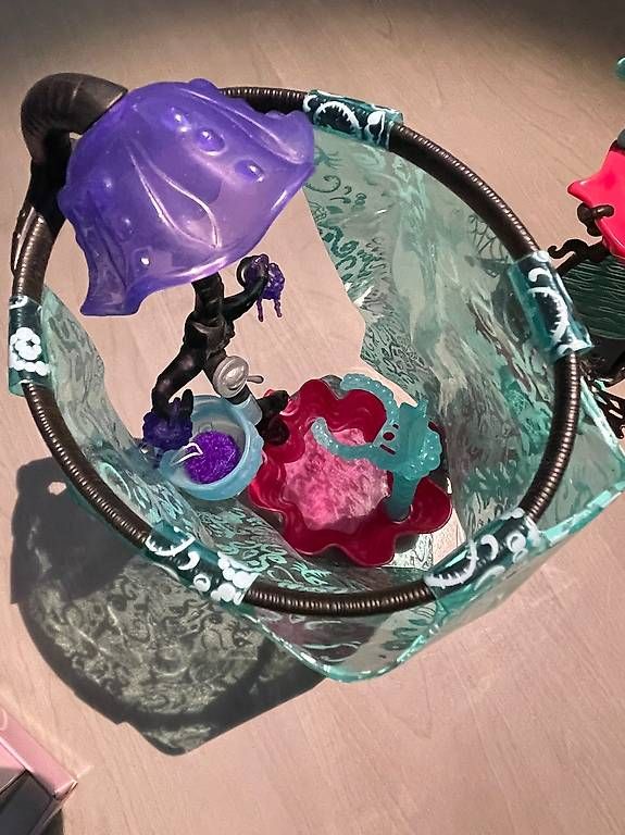Puppen: Monster High Möbel – Gebraucht aus Muhen von jol_ina00 4