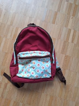 Cute Floral Backpack for Girls - Great Condition!