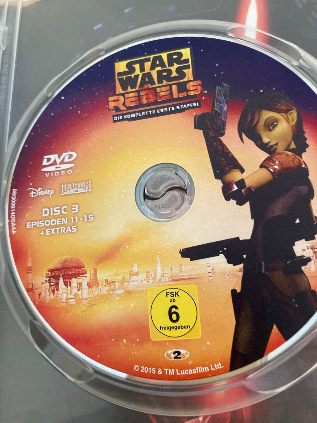 Tutti i DVDs: Dvd: Star Wars Rebels. Komplette 1. Staffel – Usato da Basel venduto da AufeinenBlick 4