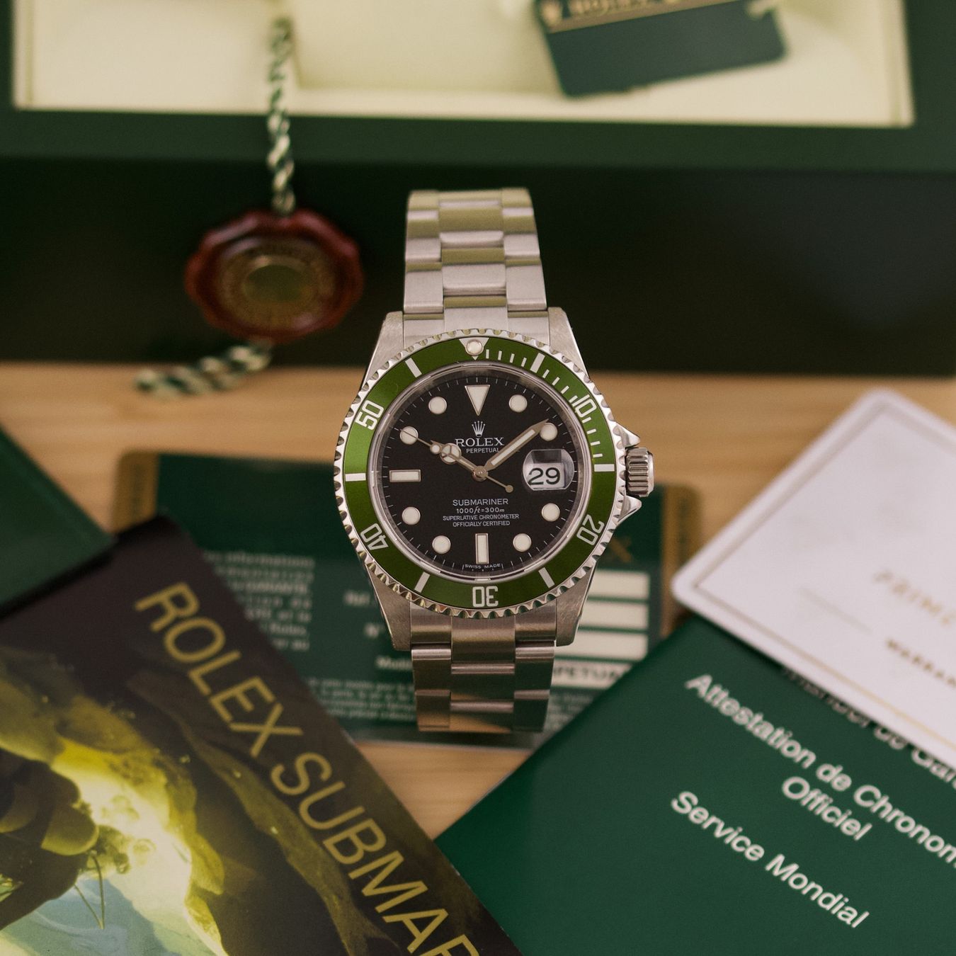 Rolex Orologi: Rolex Submariner "Kermit"/ 16610LV / 2008 / Full Set – Usato da Luzern venduto da PrimeSwissTime 9