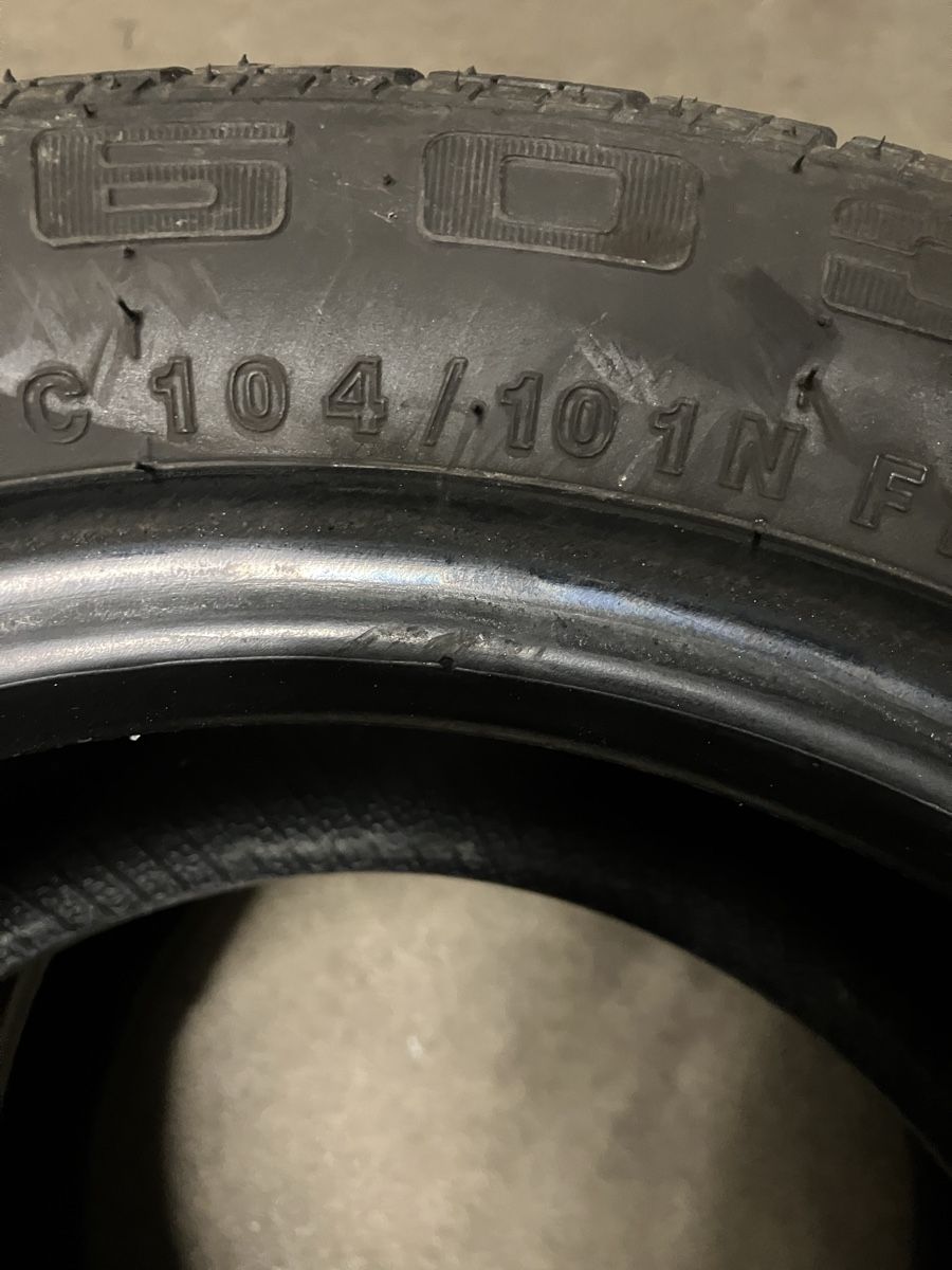 Pneumatici & Ruote complete: Pneu 195/50 r13c – Usato da Stetten AG venduto da Bambusforhome 2