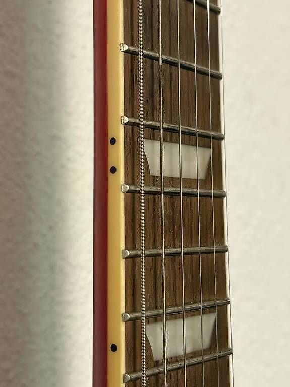 Epiphone Strumenti musicali: Epiphone Les Paul mit Gibson Pickups – Usato da Pfäffikon ZH venduto da Tigertrade 2