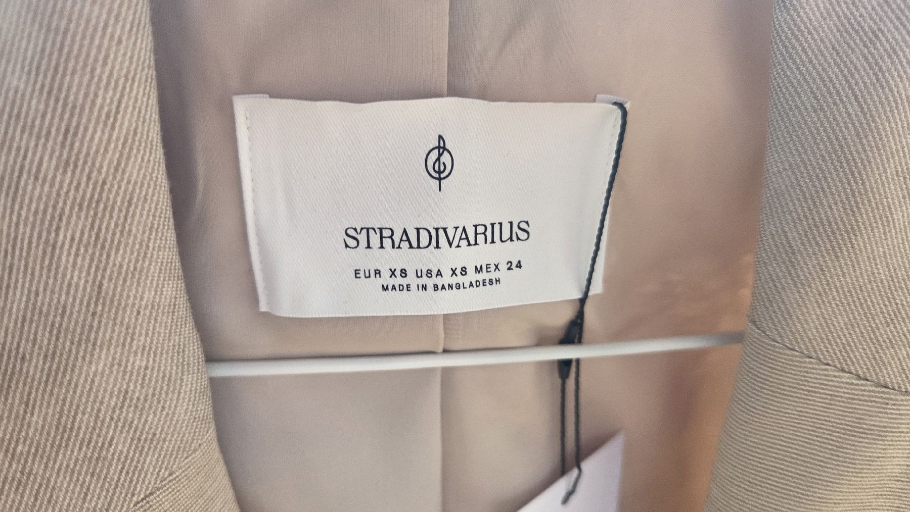 Stradivarius Jacken: Damen Blazer STRADIVARIUS - Grösse XS  – Neu und originalverpackt aus Wohlen AG von steffi_Bee 2
