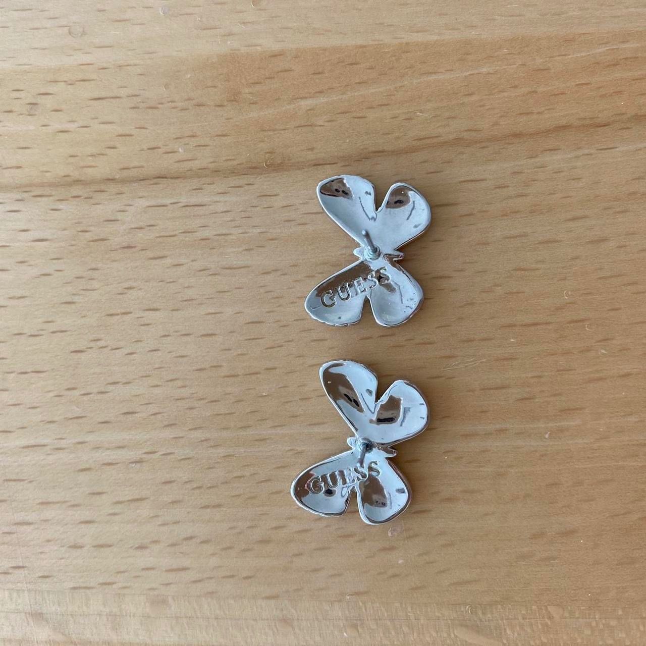 Guess Orecchini pendenti & Orecchini a lobo: Guess Butterfly Earrings (Studs) – Nuovo (secondo la descrizione) da Zug venduto da Lele0102 2