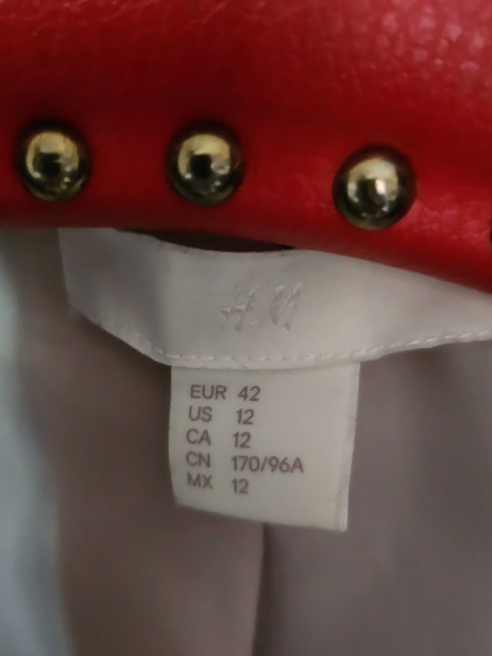 H&M Giacche: neuwertiger Blazer Gr. 42, hellgrau, passt bei Gr. 38/40 – Nuovo (secondo la descrizione) da Nebikon venduto da zesette 1
