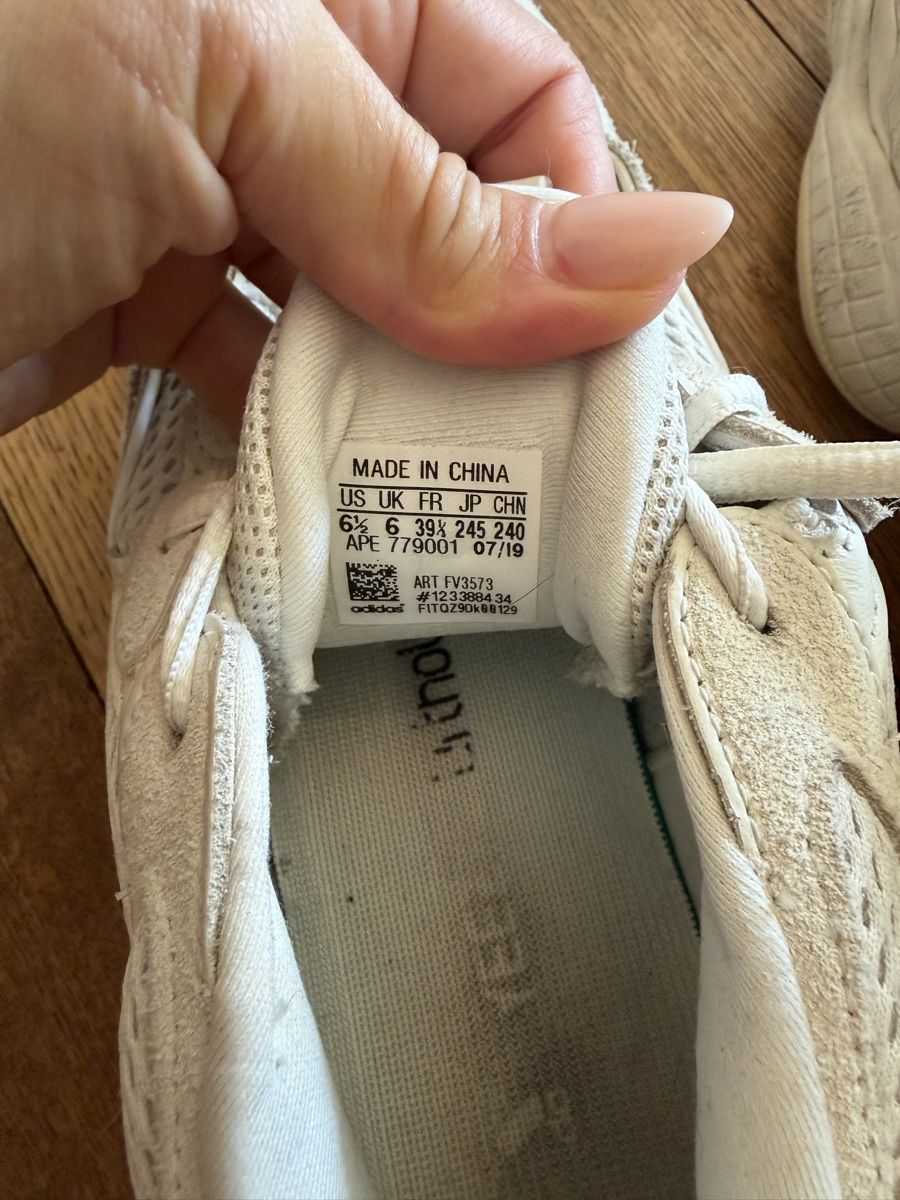 Adidas Herrenschuhe: Adidas Yeezy 500 Gr.39 1/3 – Gebraucht aus Basel von kar_6lxm 4