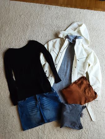 Kleiderpaket Gr. S