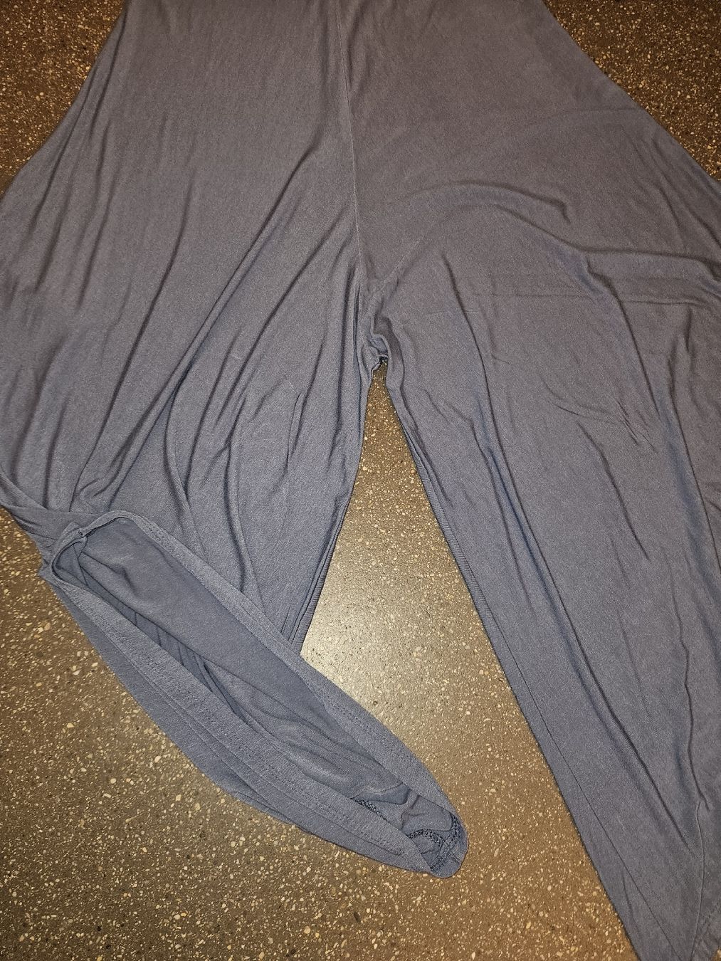 Tute: Jumpsuit kurz blau Grösse S  – Usato da Anwil venduto da tamoos 2