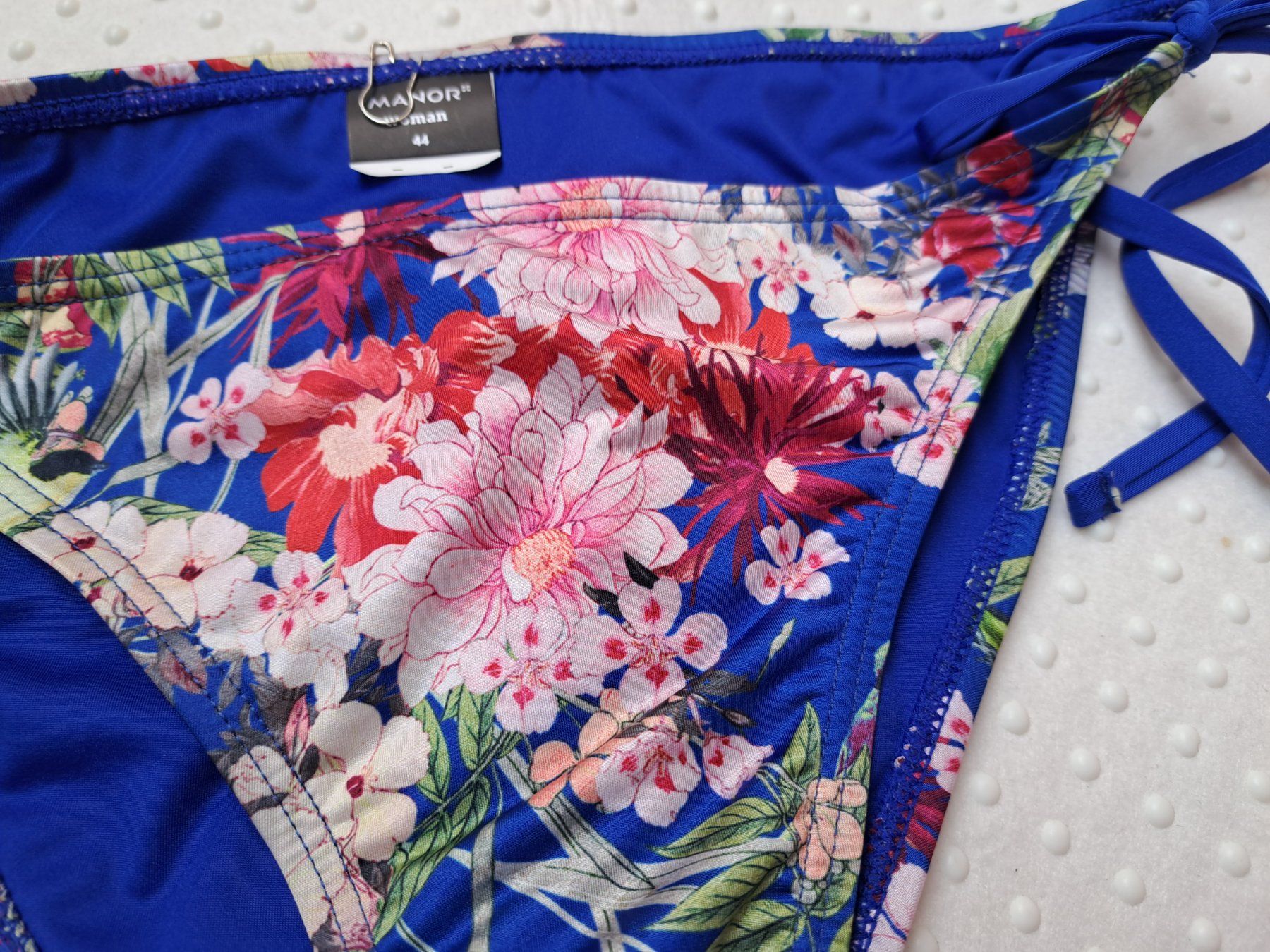 Manor Costumi da bagno & Bikini: NEU! Manor Bikini Hose, Blumen Grösse 40 – Nuovo (secondo la descrizione) da Gysenstein venduto da joshuas81 1