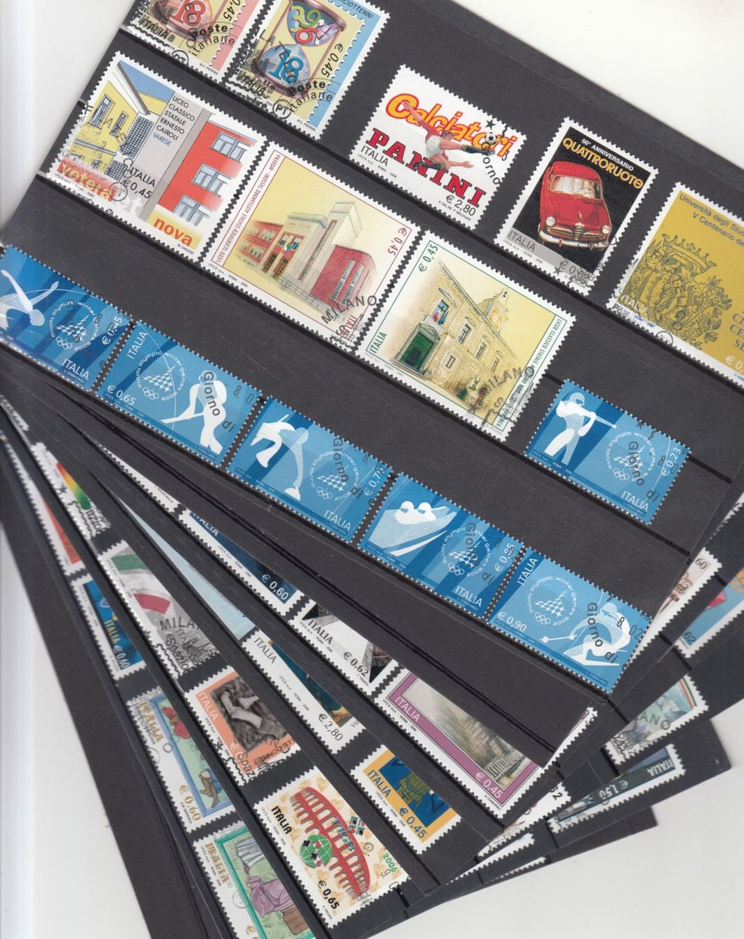 Tutti i francobolli: Italien 2006 mit ET – Usato da Bürglen TG venduto da StampGraf