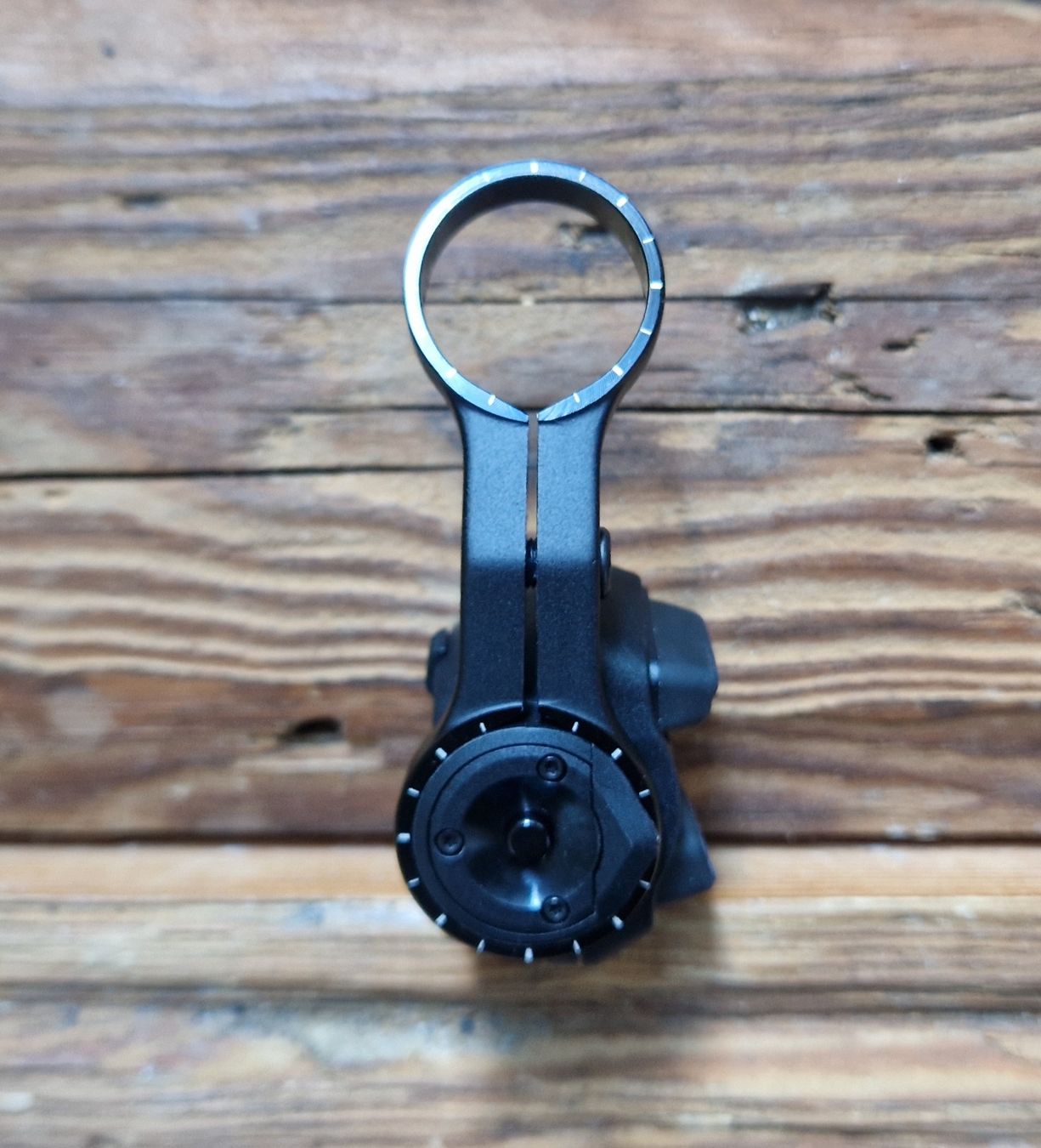 Sram Pezzi di ricambio: SRAM AXS POD Ultimate Controller Concave Buttons V2 – Nuovo (secondo la descrizione) da Glattfelden venduto da AebiCycles 1