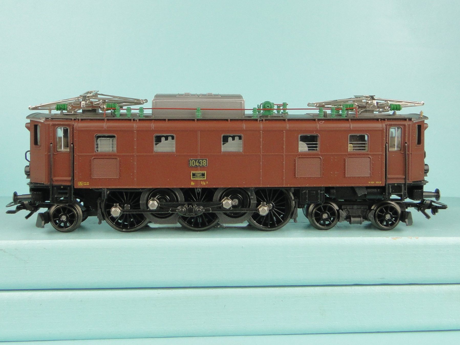 Märklin Modellini di ferrovie: Märklin 3351 Ae 3/6, DIGITAL – Usato da Bülach venduto da cann11 2