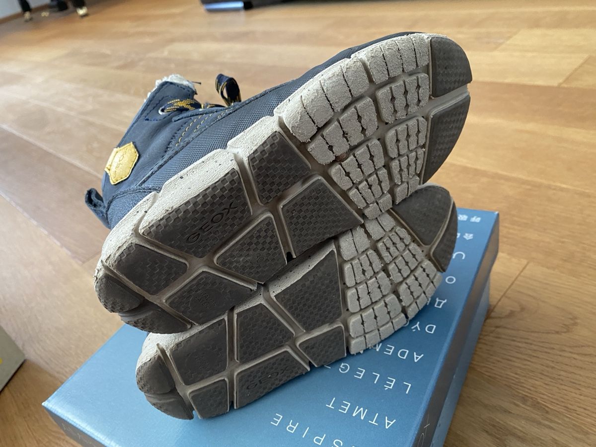 Geox Schuhe für Jungen: Geox J Flexyper Winterschuhe Gr. 30 – Gebraucht aus Genthod von Tidus04 1