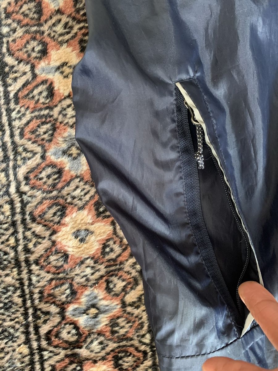 46 Nord Jacken: REGENJACKE 46 N  GR 36 – Gebraucht aus Gutenswil von Bregenzer8610 3