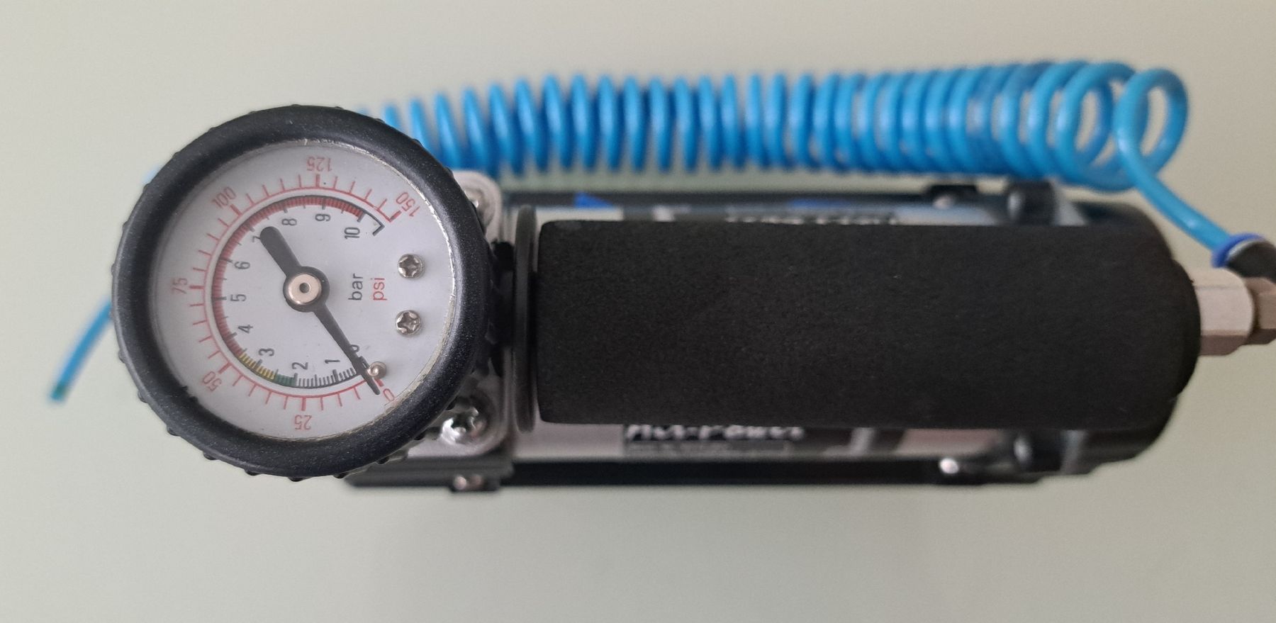 Compresseurs: Mini Kompressor Retract Air-Power – Neuf (Voir description) à Rüfenach AG par rcs_46 3