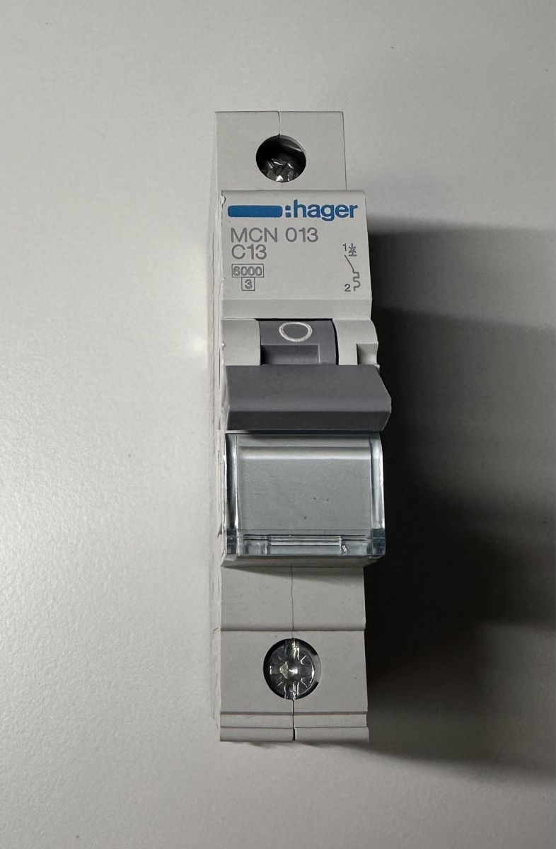 Hager Elektronikbauteile: Hager Leitungsschutzschalter MCN 013 C13 ab CHF 1.- – Neu (gemäss Beschreibung) aus steffisburg von releve