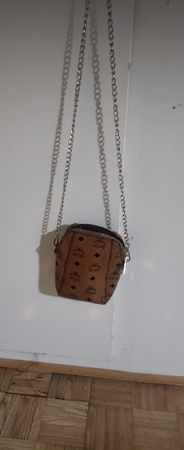 Kleine Handy Tasche Braun mit Kette, Top Zustand!