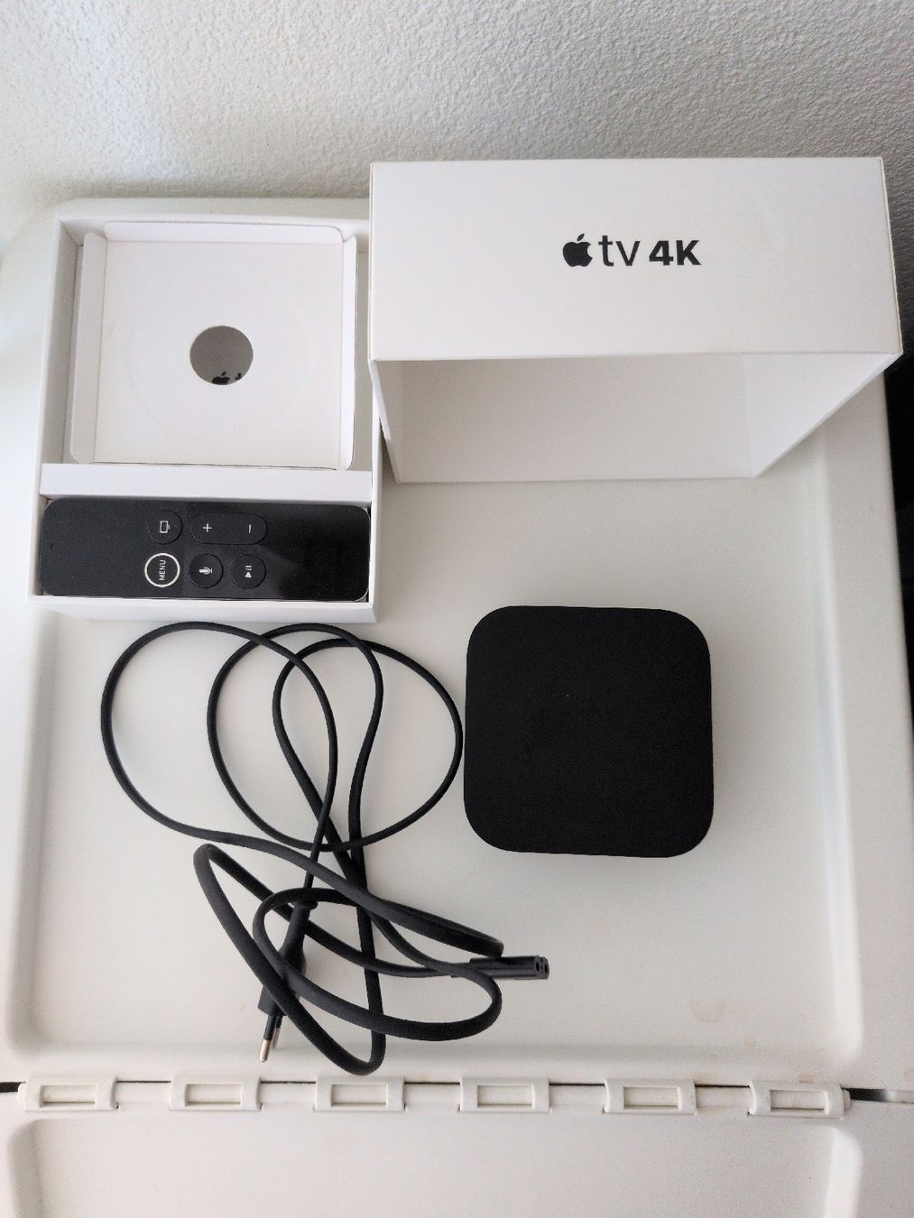 Apple Lettore multimediale & Streamer: Apple TV 4K 32GB – Usato da Aubonne venduto da MVMT89